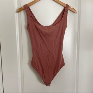 SKIMS COTTON RIB BODYSUIT - rose clay